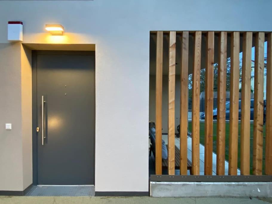Modern Studio Gardenia_Gartenwohnung Alte Donau Wien Exterior foto